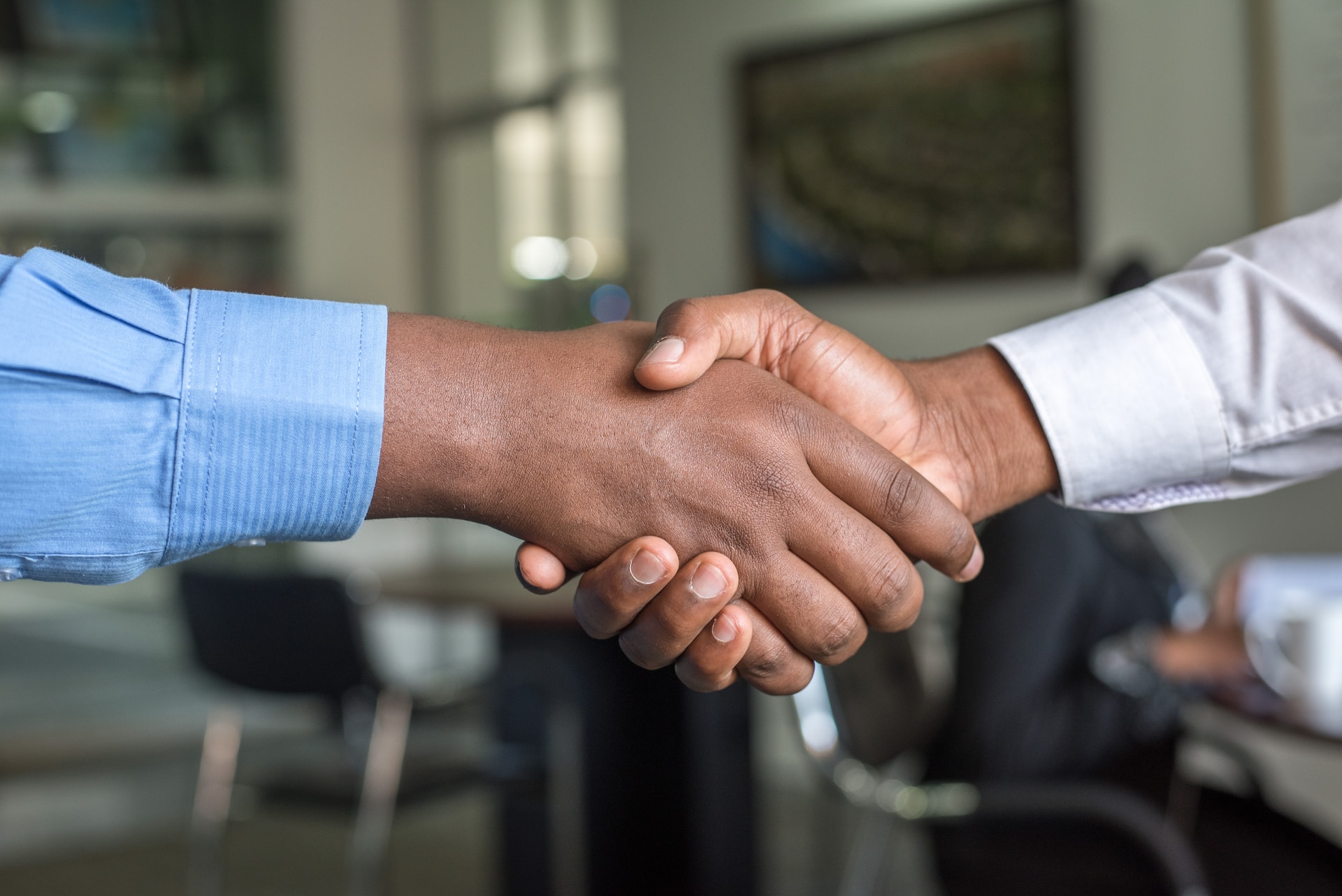 Picture of two men shaking hands